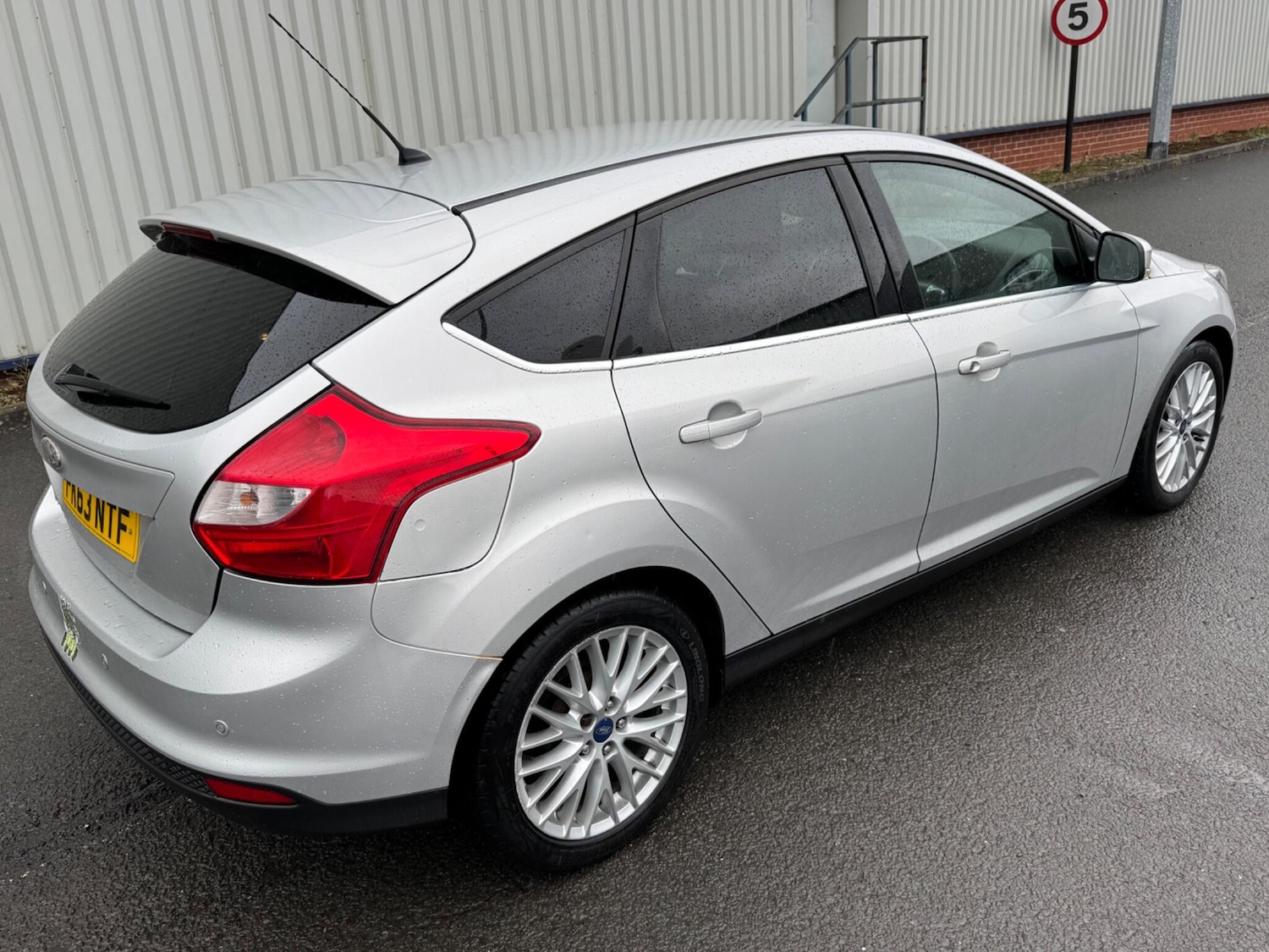 Used Ford Focus 2013 for sale - 77564932: Photo 12