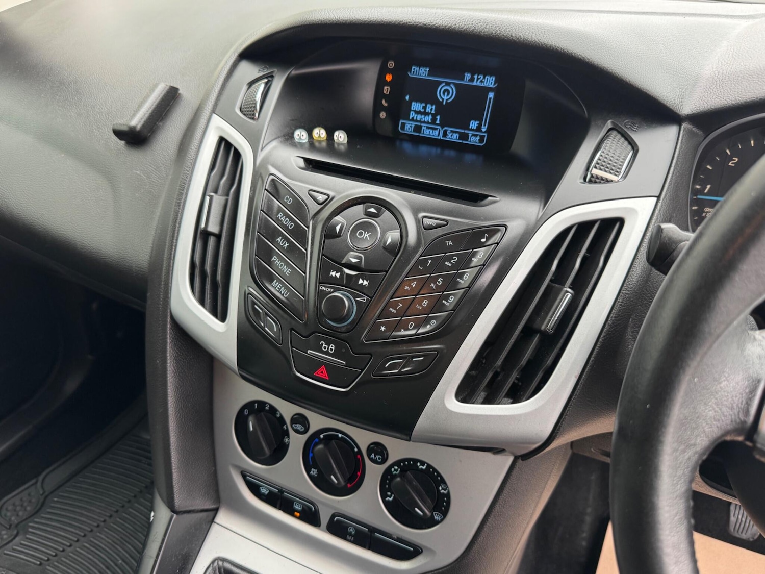 Used Ford Focus 2013 for sale - 77564932: Photo 22