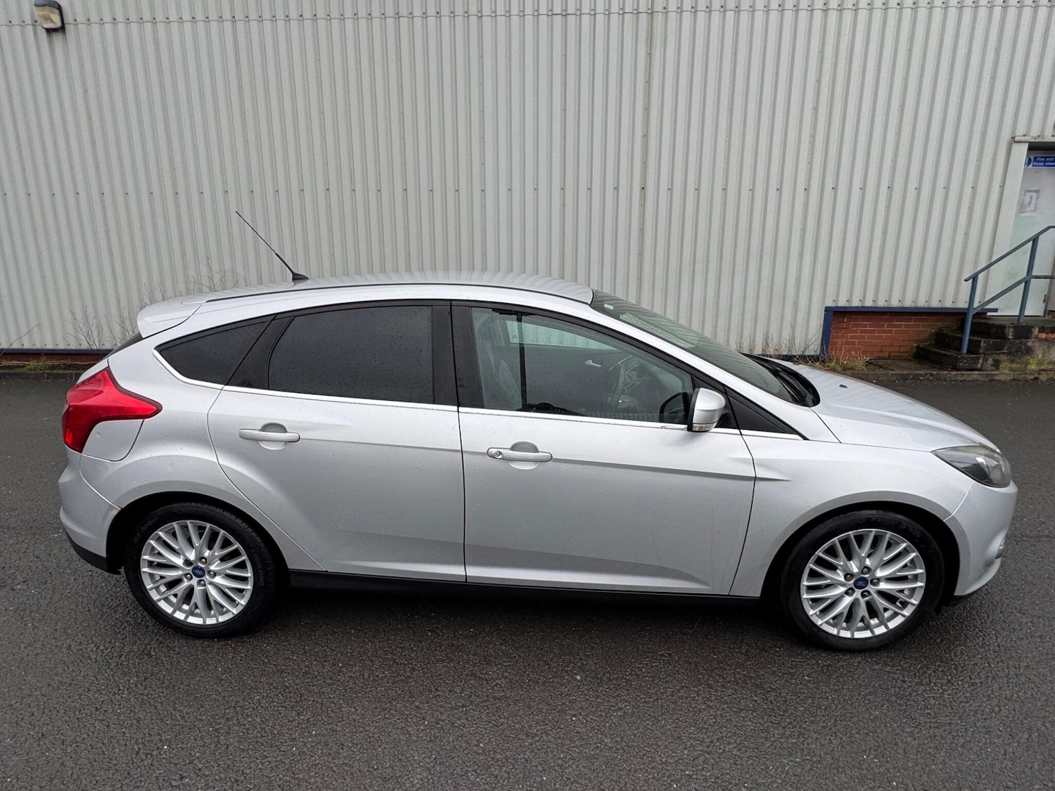 Used Ford Focus 2013 for sale - 77564932: Photo 4