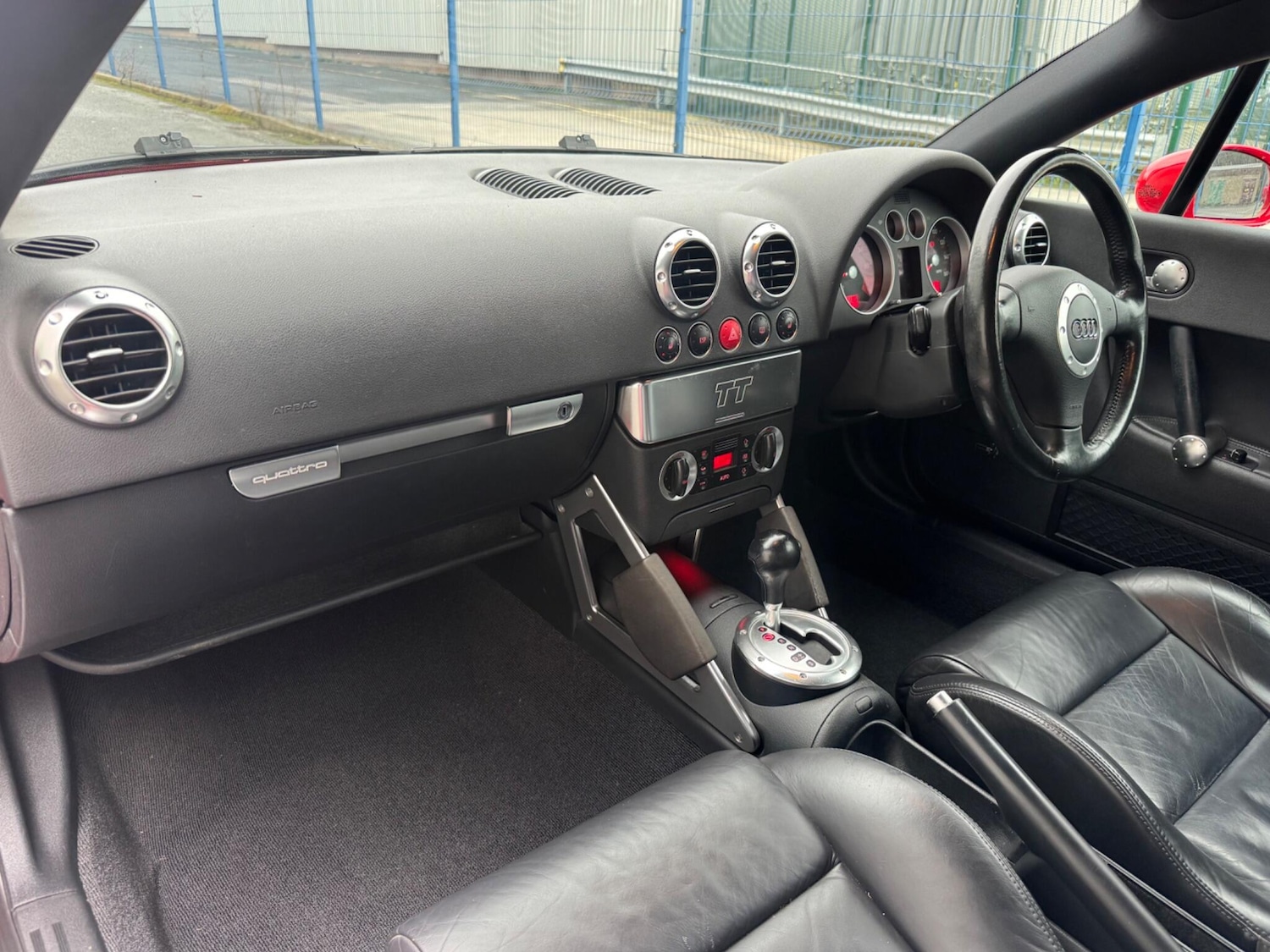 Used Audi TT 2004 for sale - 78170379: Photo 18