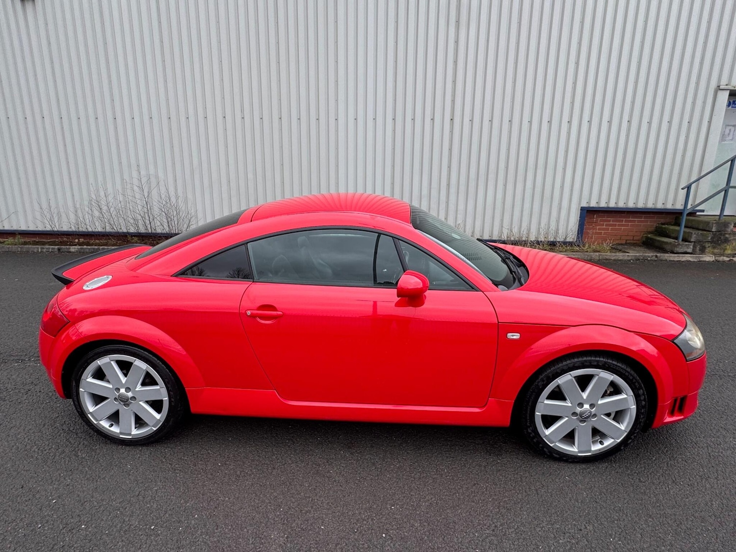 Used Audi TT 2004 for sale - 78170379: Photo 4
