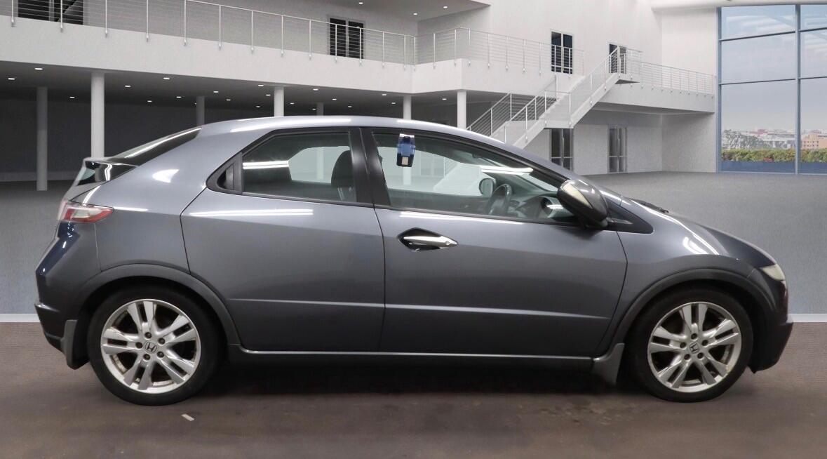 Used Honda Civic for sale - 77510371: Photo 2