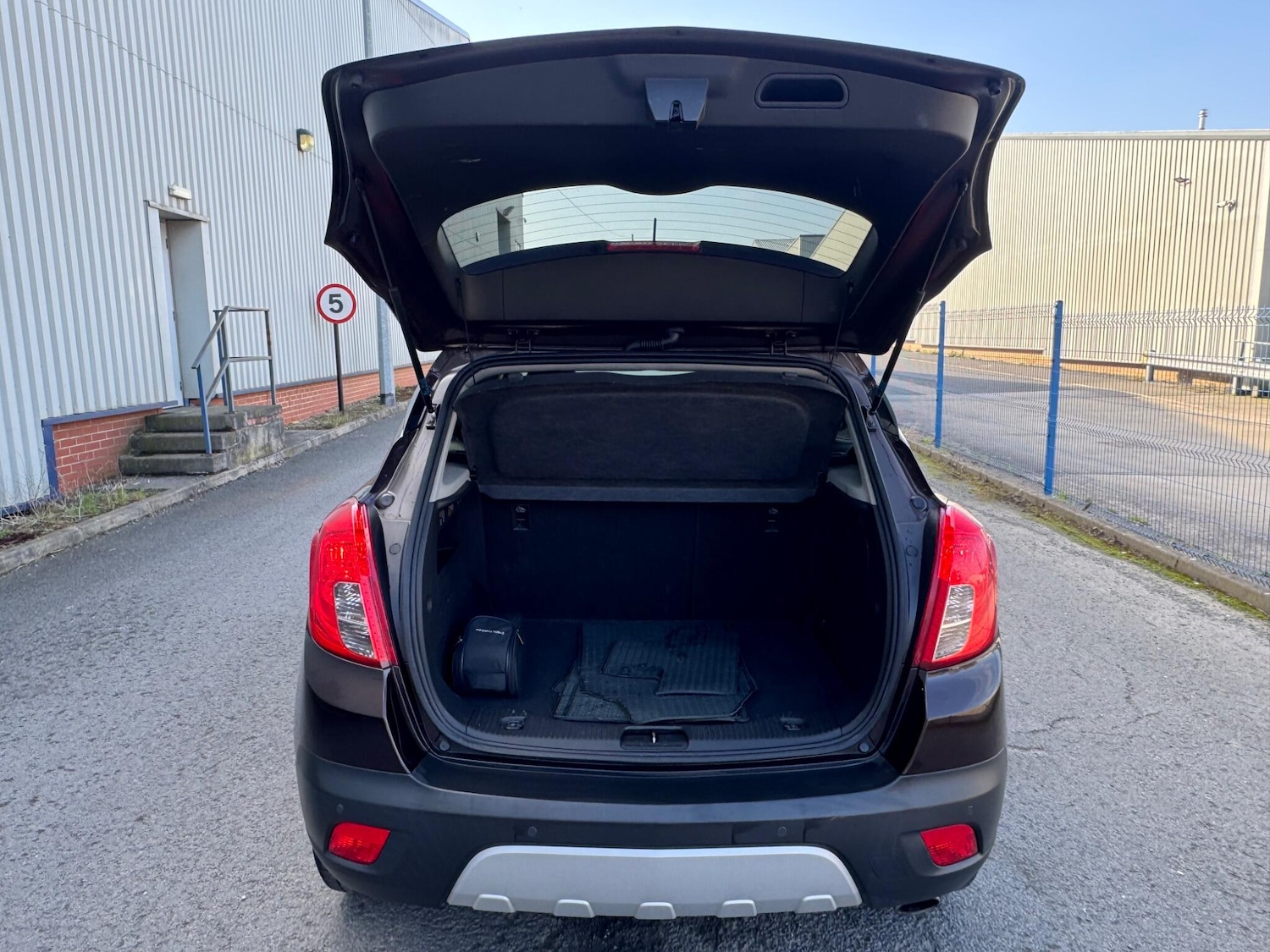 Used Vauxhall Mokka 2014 for sale - 77957850: Photo 14