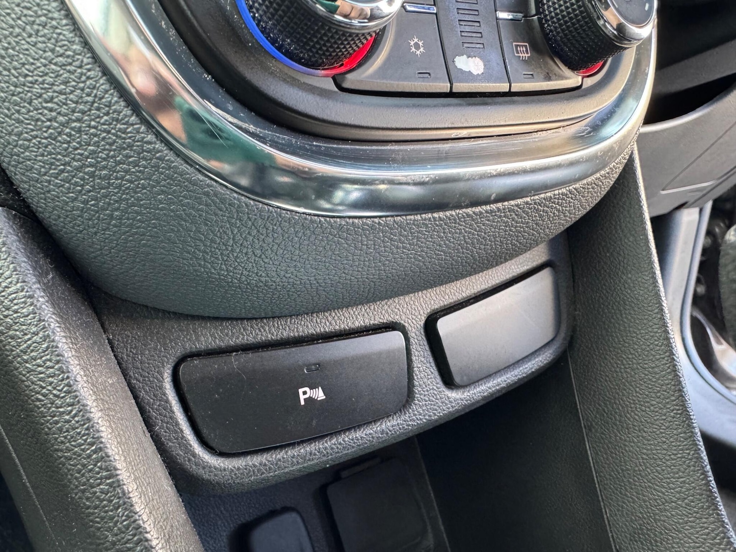 Used Vauxhall Mokka 2014 for sale - 77957850: Photo 30