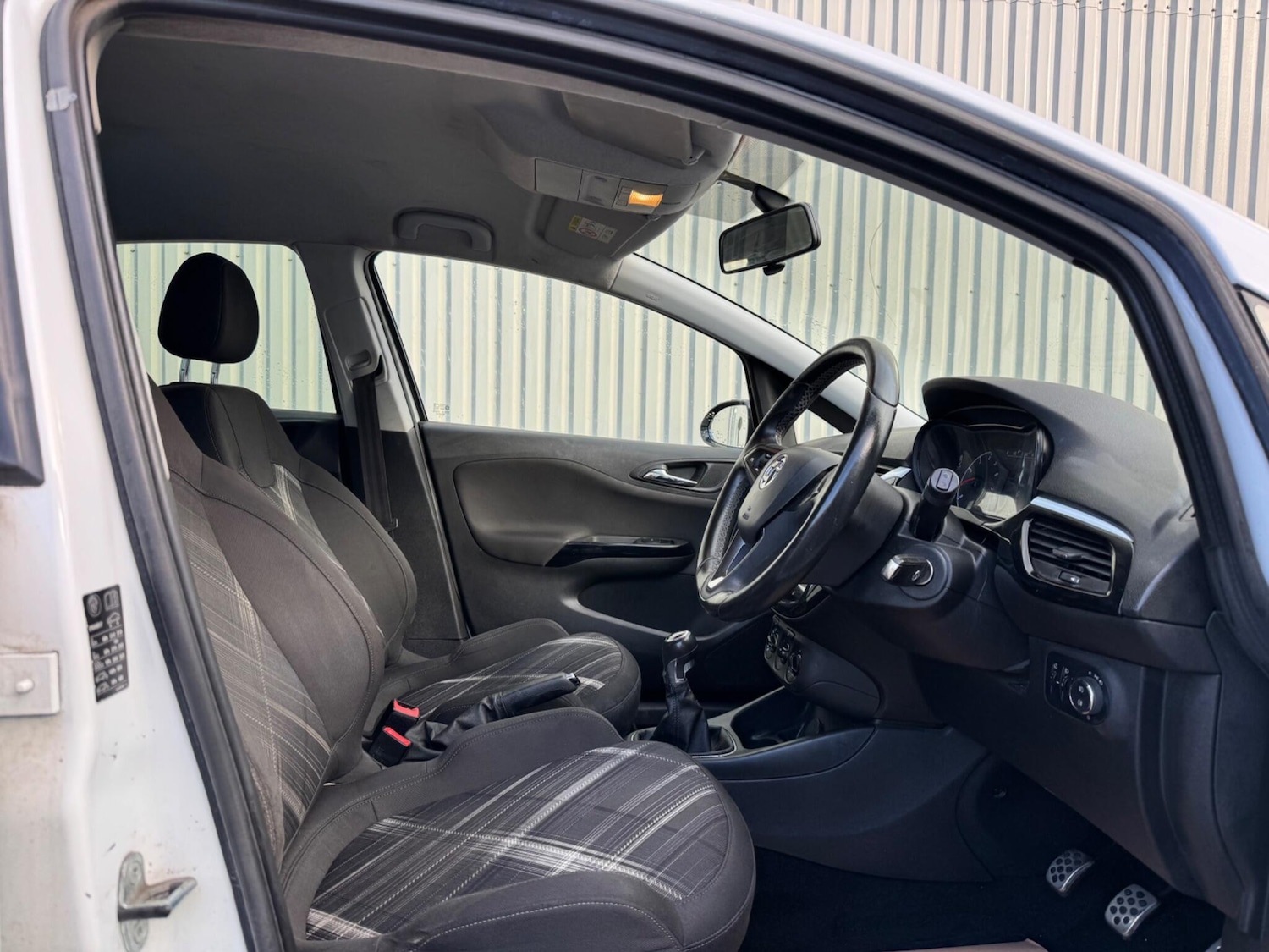 Used Vauxhall Corsa 2015 for sale - 78170431: Photo 21