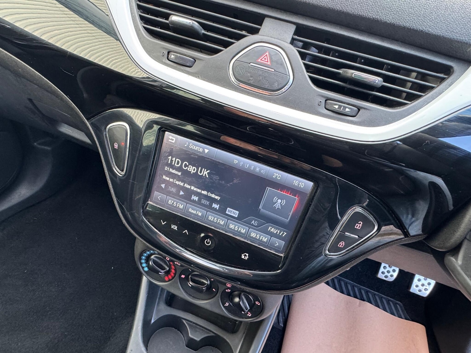 Used Vauxhall Corsa 2015 for sale - 78170431: Photo 23