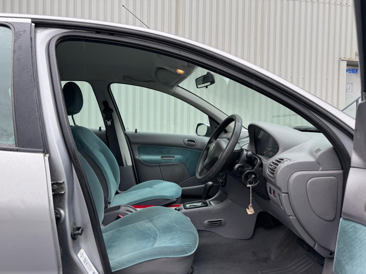 Used Peugeot 206 for sale - 77683996: Photo 18