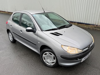 Peugeot 206 feature image