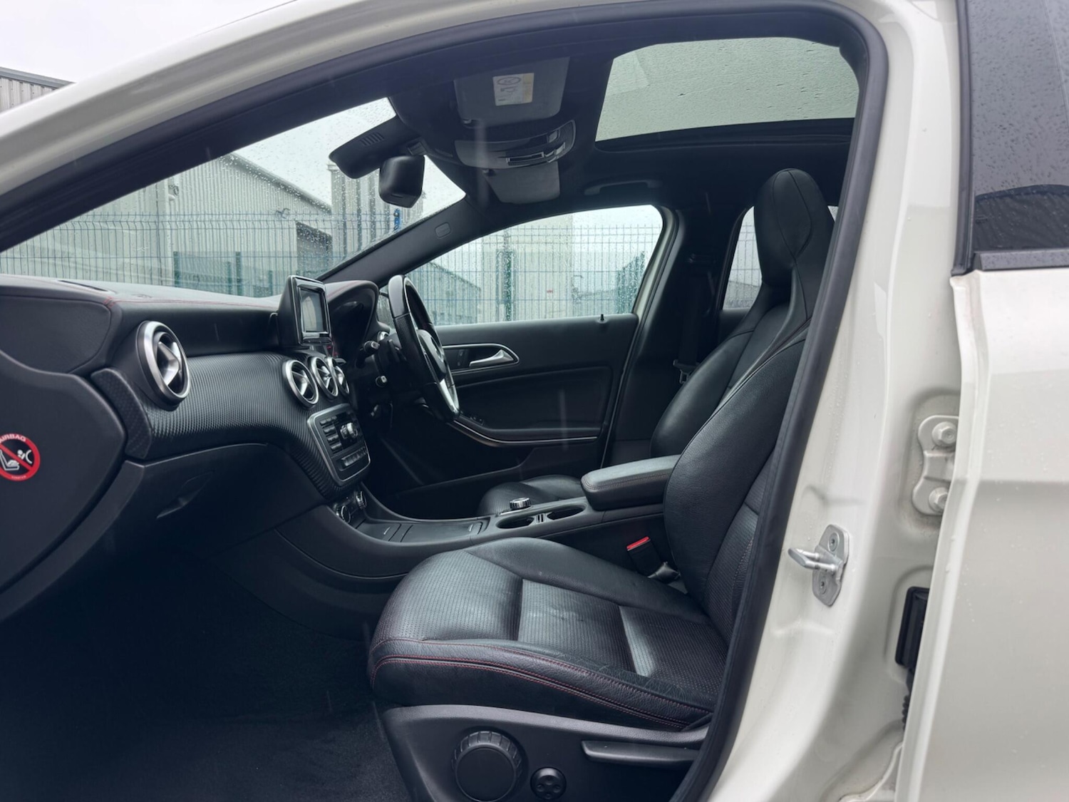 Used Mercedes-Benz A-Class 2014 for sale - 77524575: Photo 27