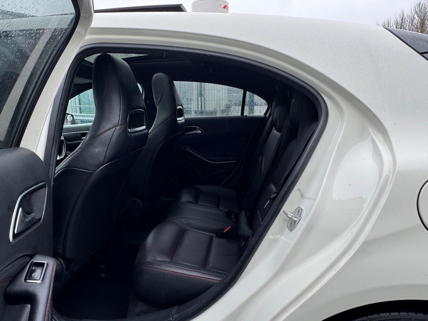 Used Mercedes-Benz A-Class 2014 for sale - 77524575: Photo 32