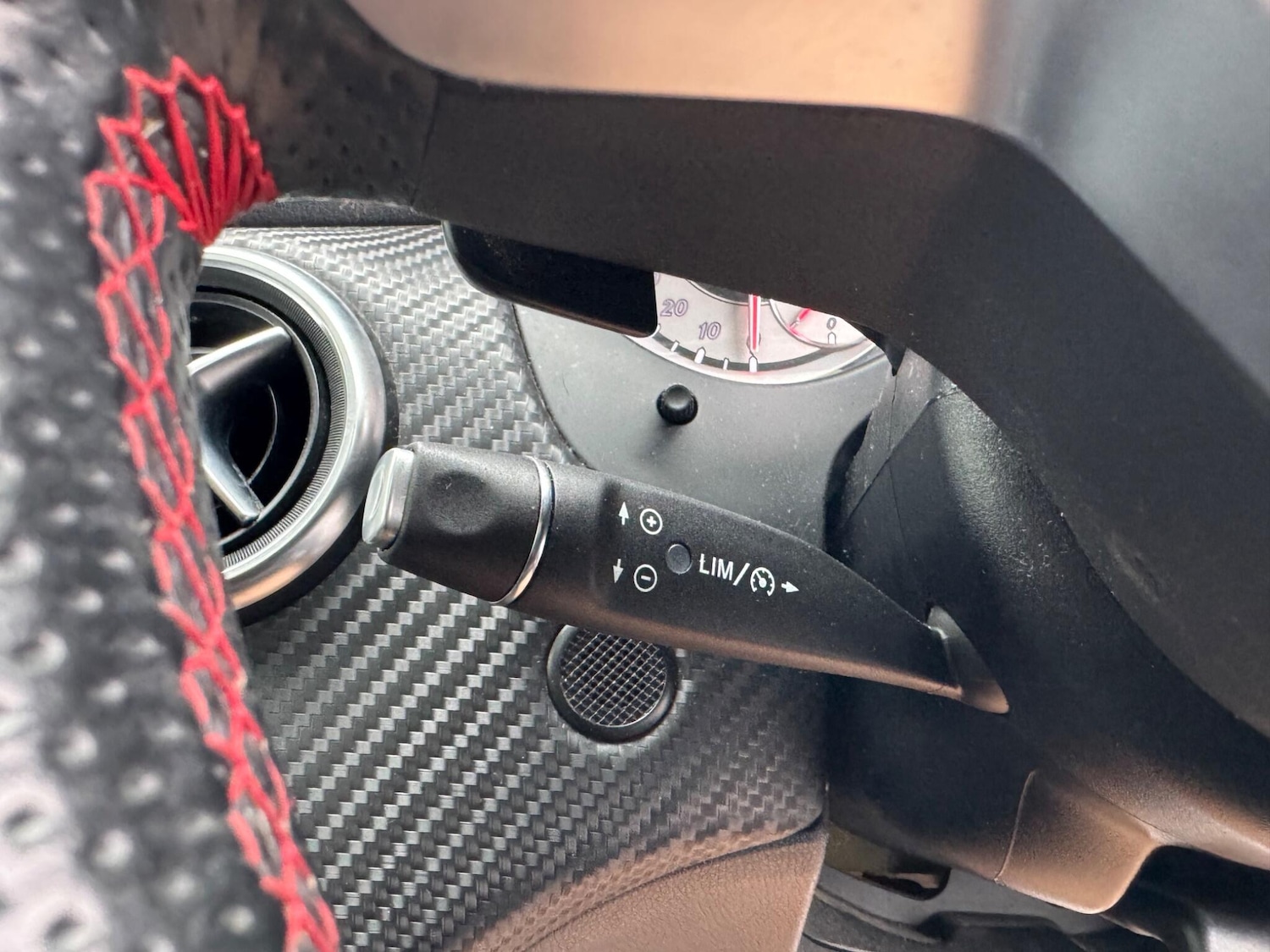 Used Mercedes-Benz A-Class 2014 for sale - 77524575: Photo 34