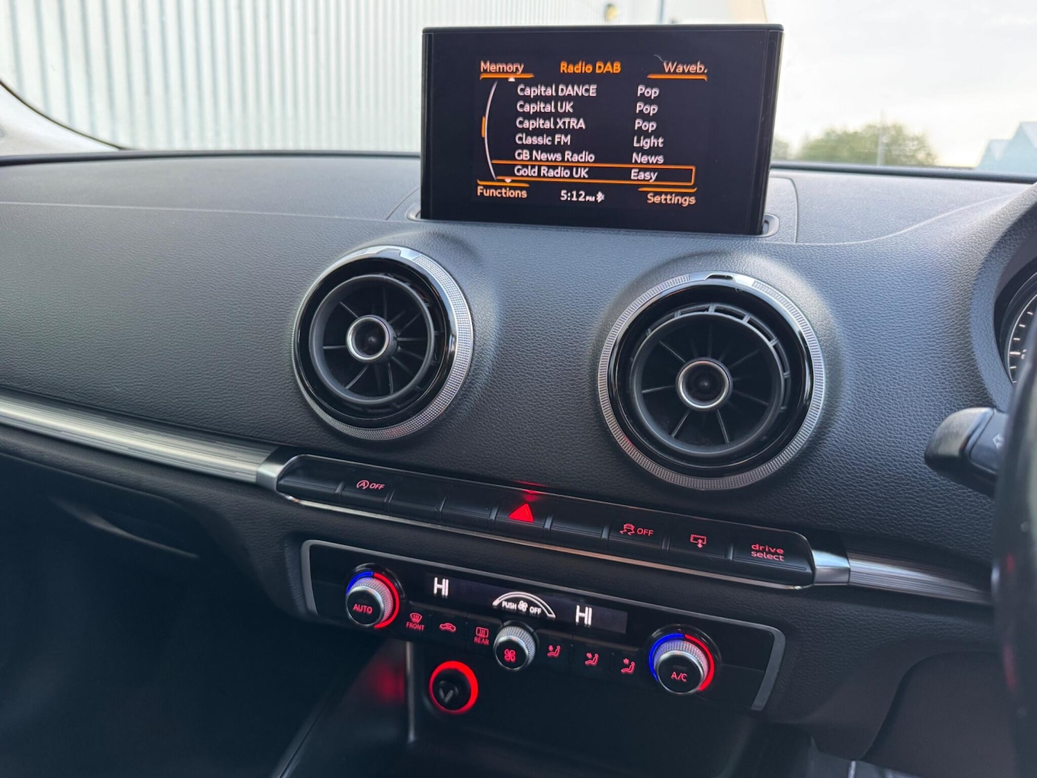 Used Audi A3 2014 for sale - 77205097: Photo 23