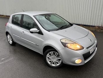 Used Renault Clio 2010 for sale - 77205094: Photo