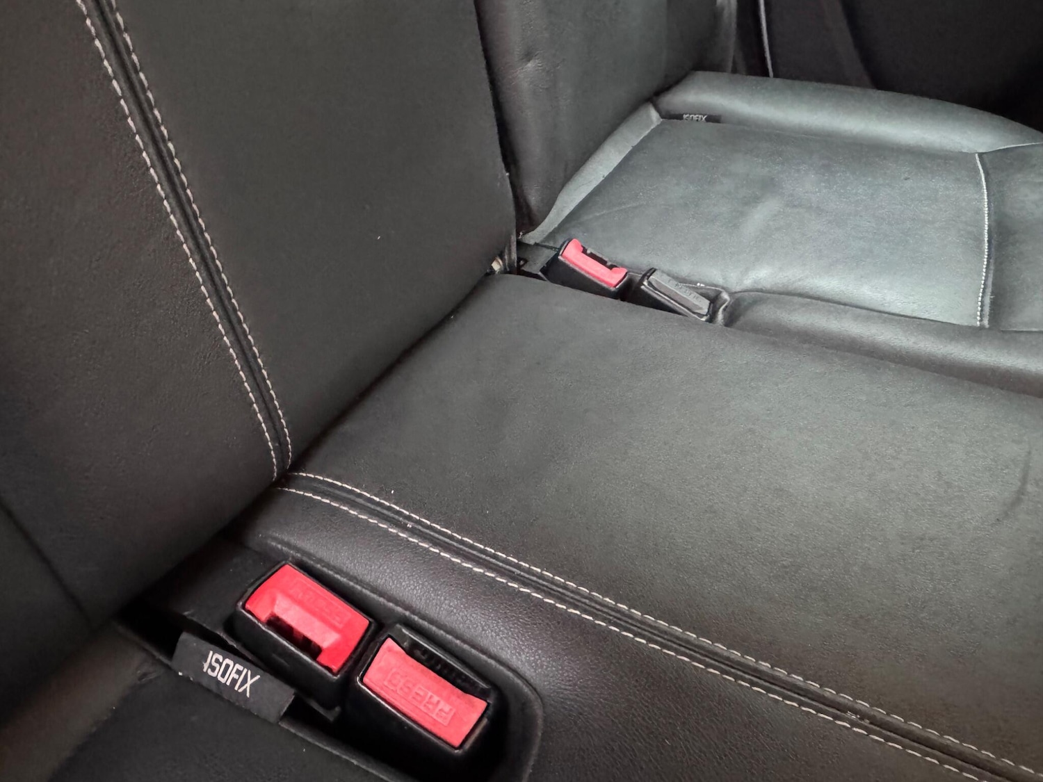 Used Renault Clio 2010 for sale - 77205094: Photo 29