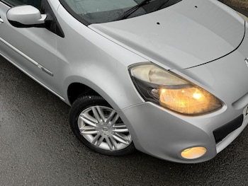 Used Renault Clio 2010 for sale - 77205094: Photo