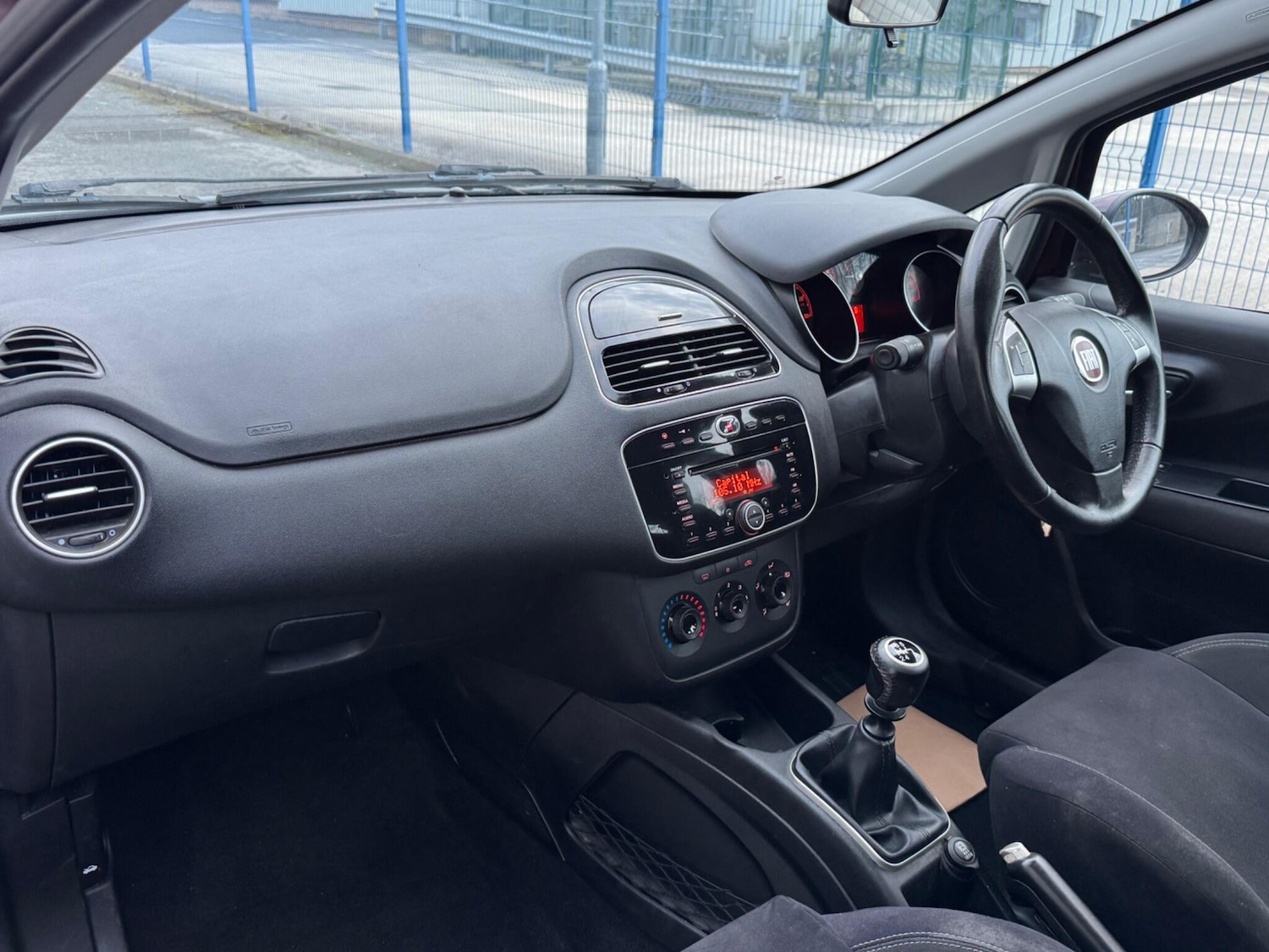 Used Fiat Punto 2014 for sale - 77637584: Photo 18