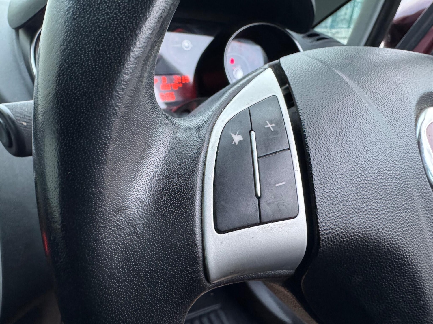 Used Fiat Punto 2014 for sale - 77637584: Photo 30