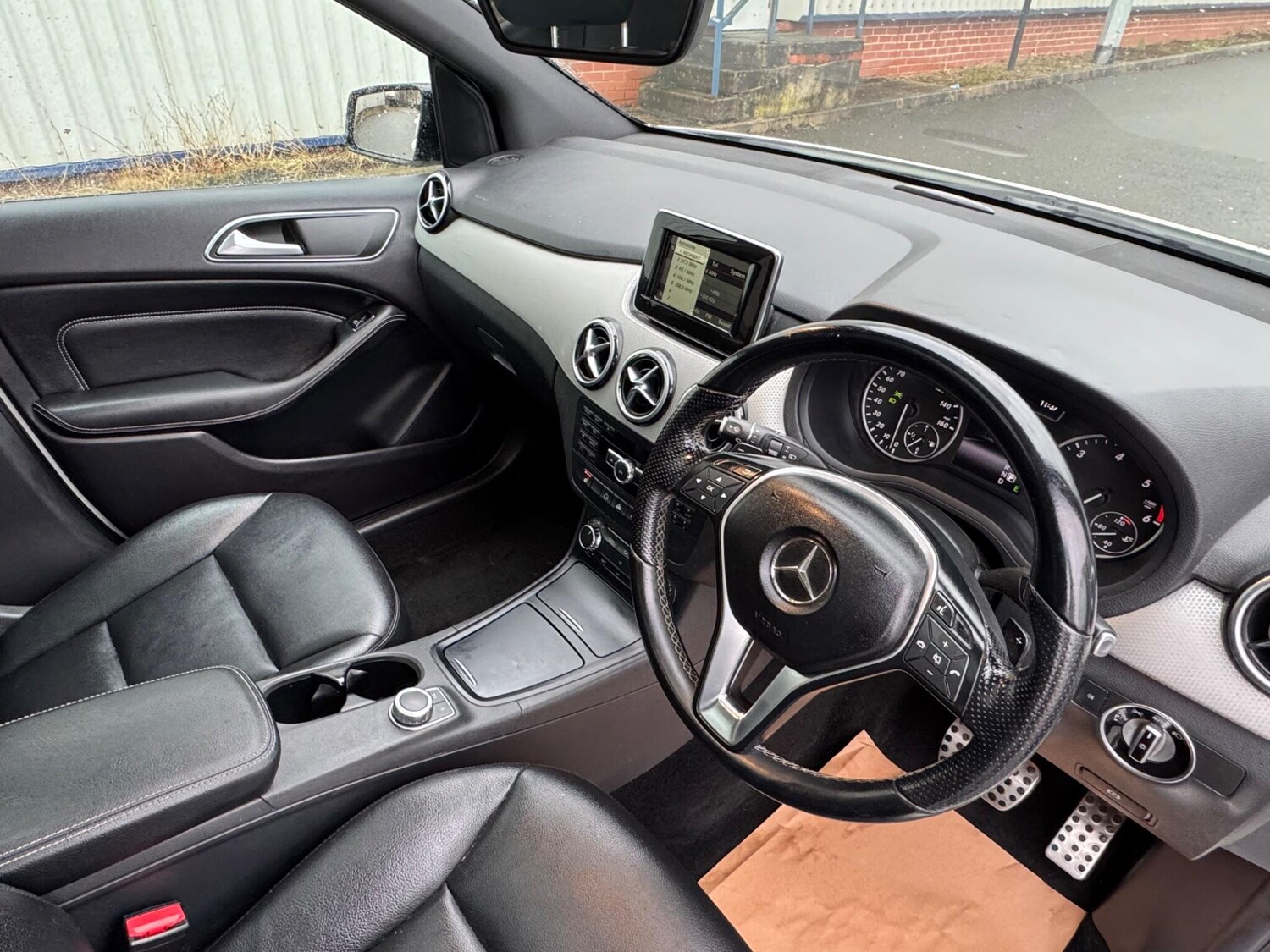 Used Mercedes-Benz B Class 2014 for sale - 77467973: Photo 17