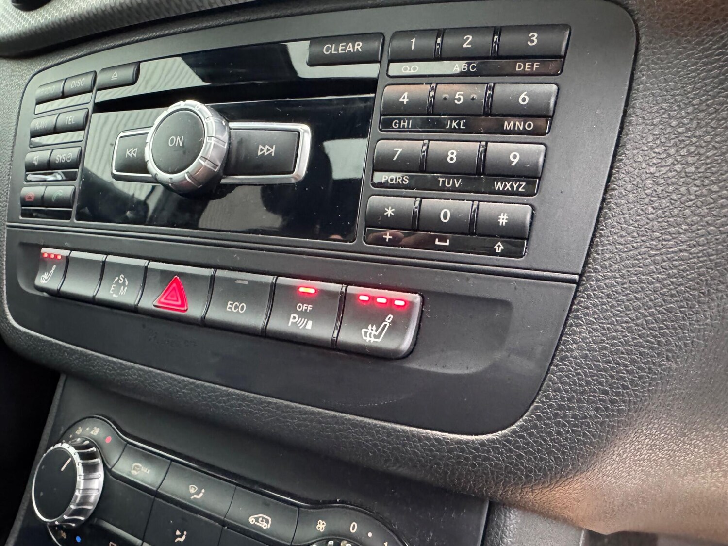 Used Mercedes-Benz B Class 2014 for sale - 77467973: Photo 28