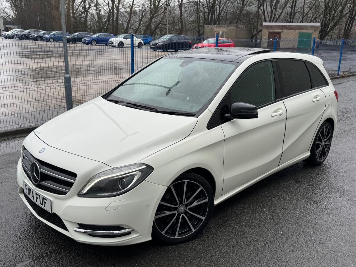 Used Mercedes-Benz B Class 2014 for sale - 77467973: Photo 3