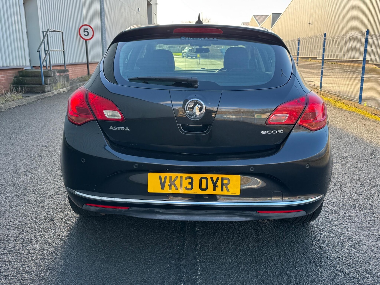 Used Vauxhall Astra 2013 for sale - 77230664: Photo 12
