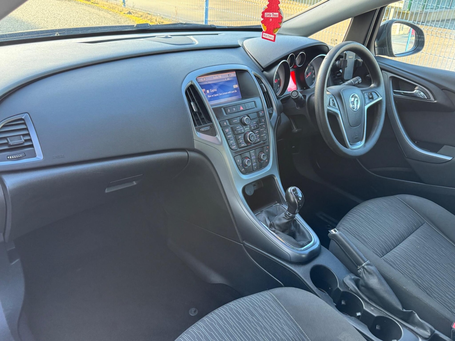 Used Vauxhall Astra 2013 for sale - 77230664: Photo 20