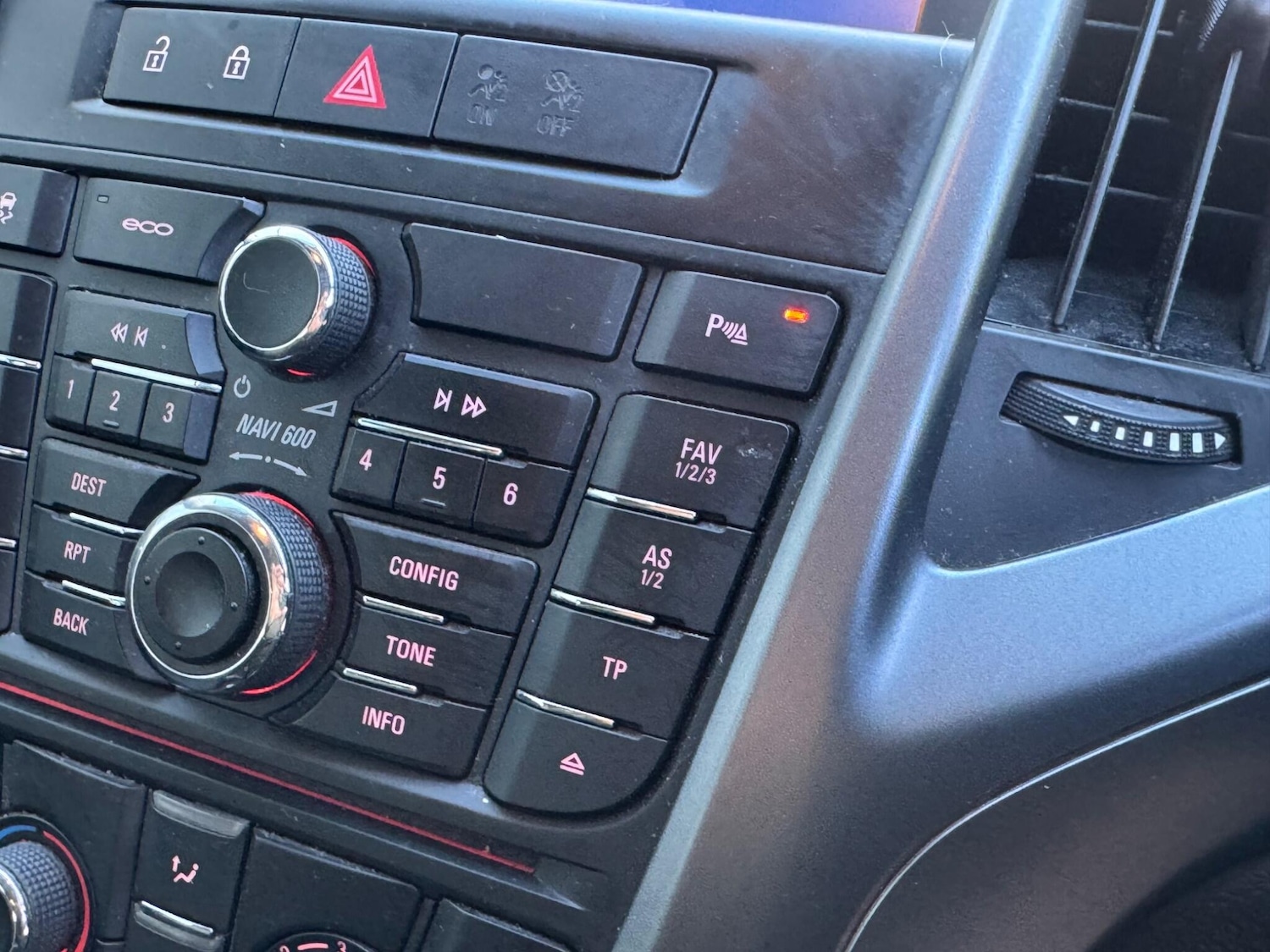 Used Vauxhall Astra 2013 for sale - 77230664: Photo 27