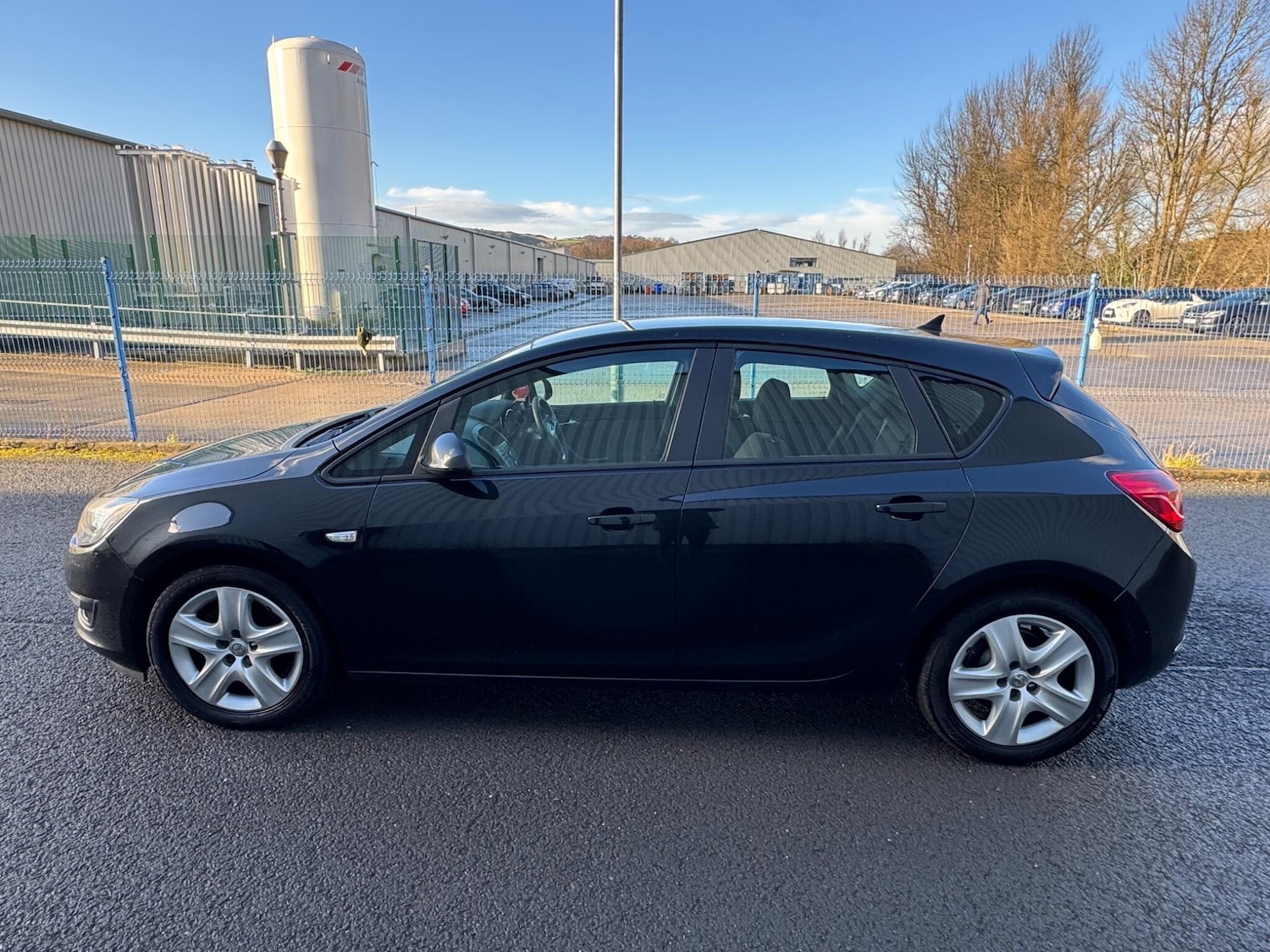Used Vauxhall Astra 2013 for sale - 77230664: Photo 9