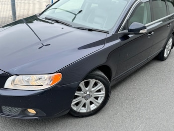 Used Volvo V70 2010 for sale - 79224356: Photo
