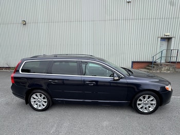 Used Volvo V70 2010 for sale - 79224356: Photo