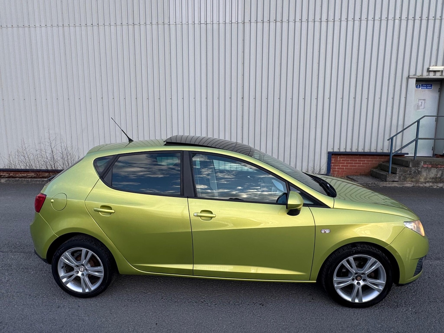 Used SEAT Ibiza 2009 for sale - 78062943: Photo 2