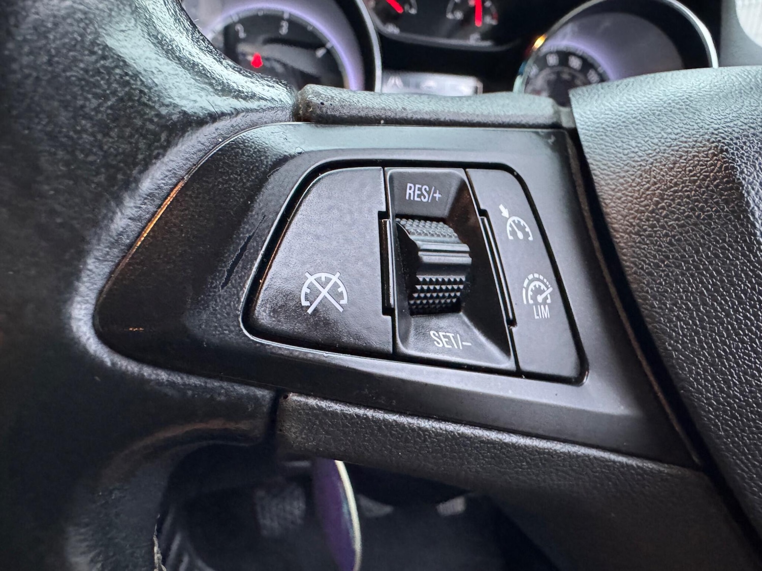 Used Vauxhall Astra 2016 for sale - 77387639: Photo 36