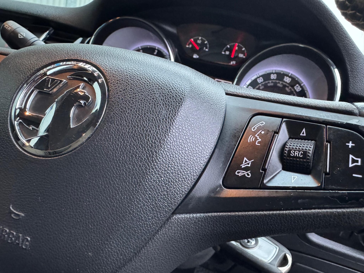 Used Vauxhall Astra 2016 for sale - 77387639: Photo 38