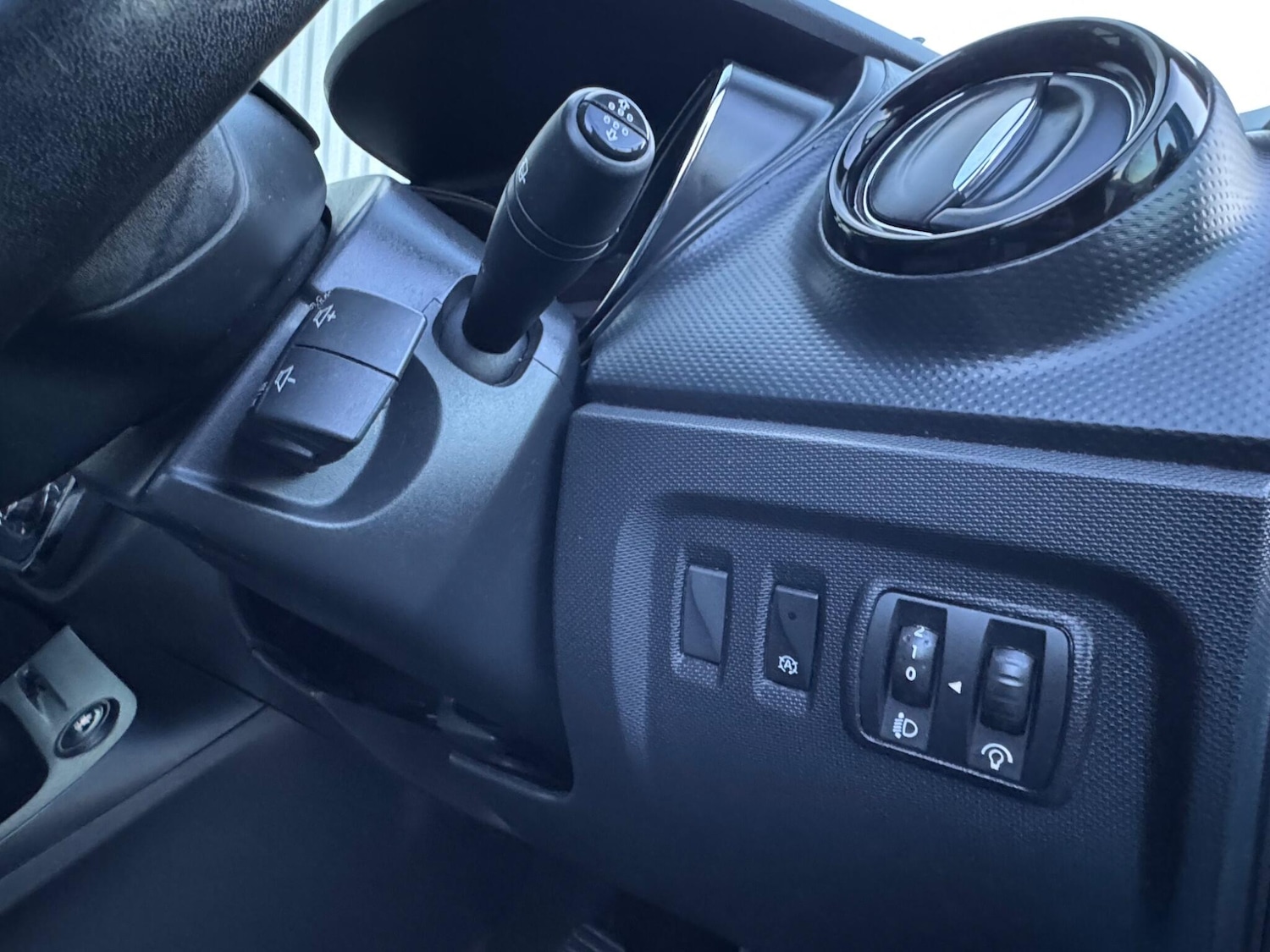 Used Renault Captur 2014 for sale - 77892402: Photo 37