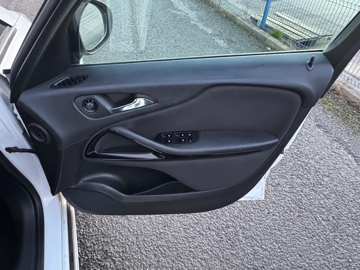 Used Vauxhall Zafira 2013 for sale - 77670701: Photo 16