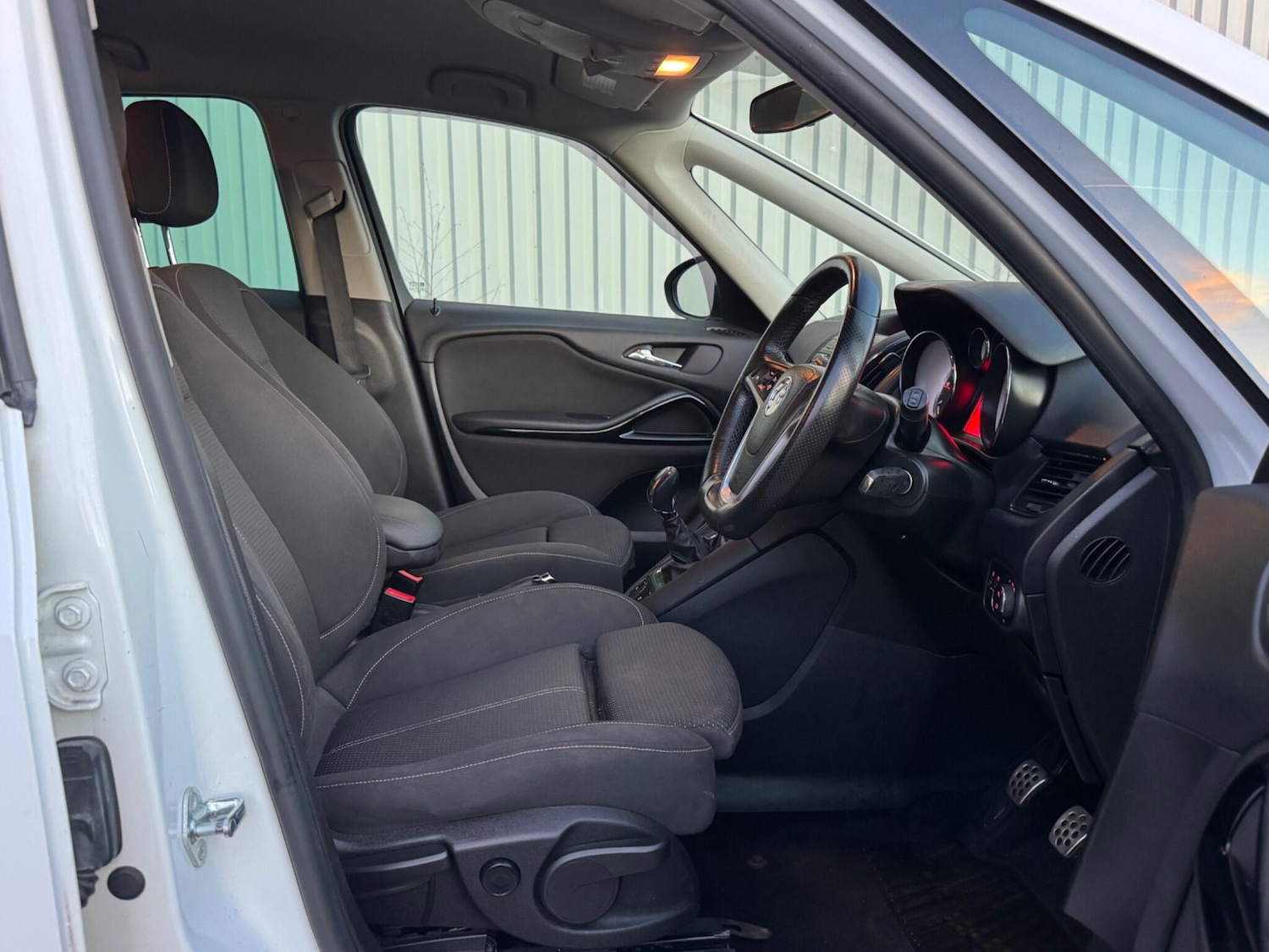 Used Vauxhall Zafira 2013 for sale - 77670701: Photo 22