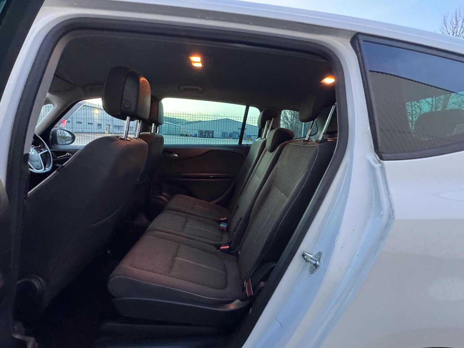 Used Vauxhall Zafira 2013 for sale - 77670701: Photo 30