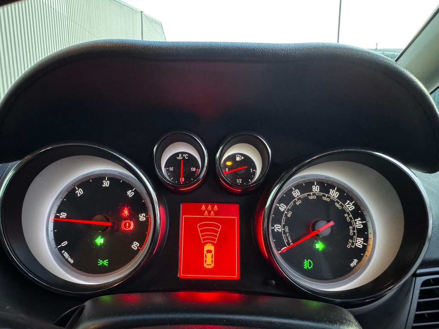 Used Vauxhall Zafira 2013 for sale - 77670701: Photo 32