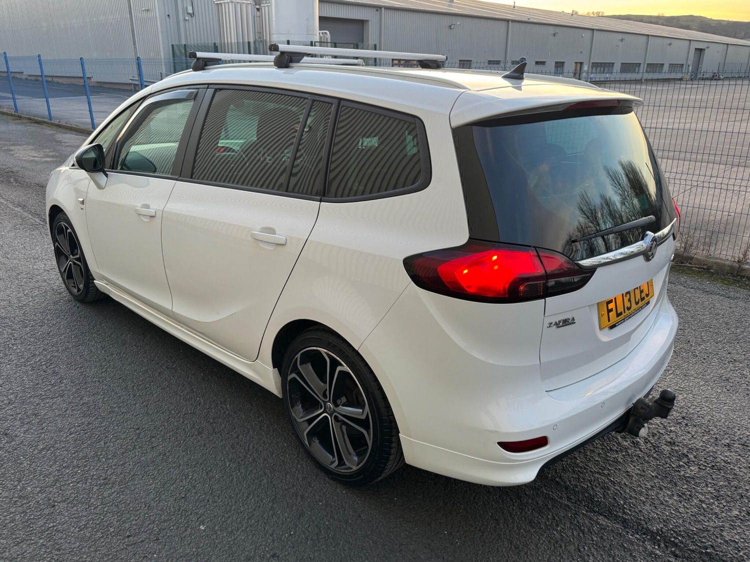 Used Vauxhall Zafira 2013 for sale - 77670701: Photo 9