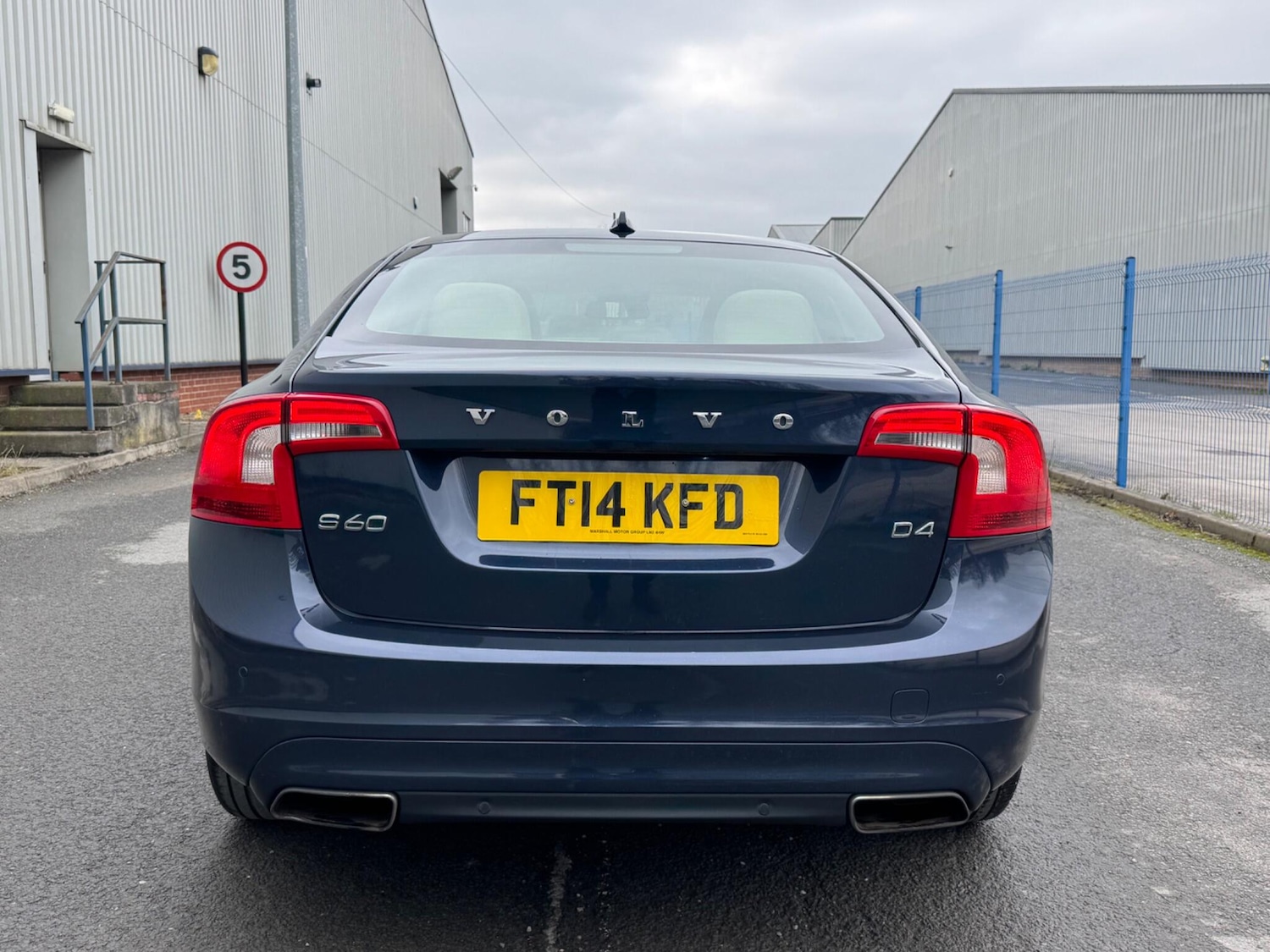 Used Volvo S60 2014 for sale - 77794331: Photo 11