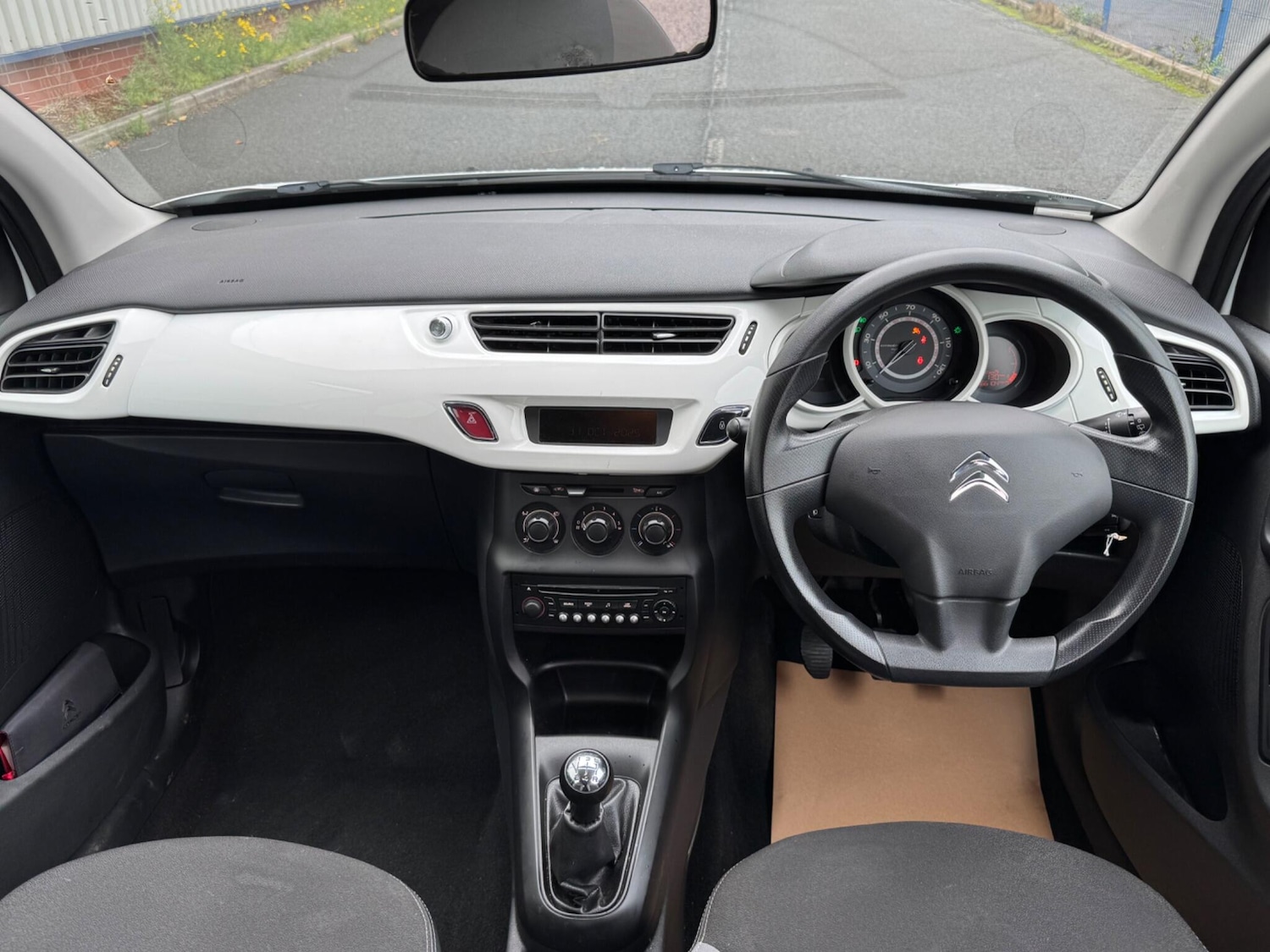 Used Citroen C3 2012 for sale - 77205079: Photo 17