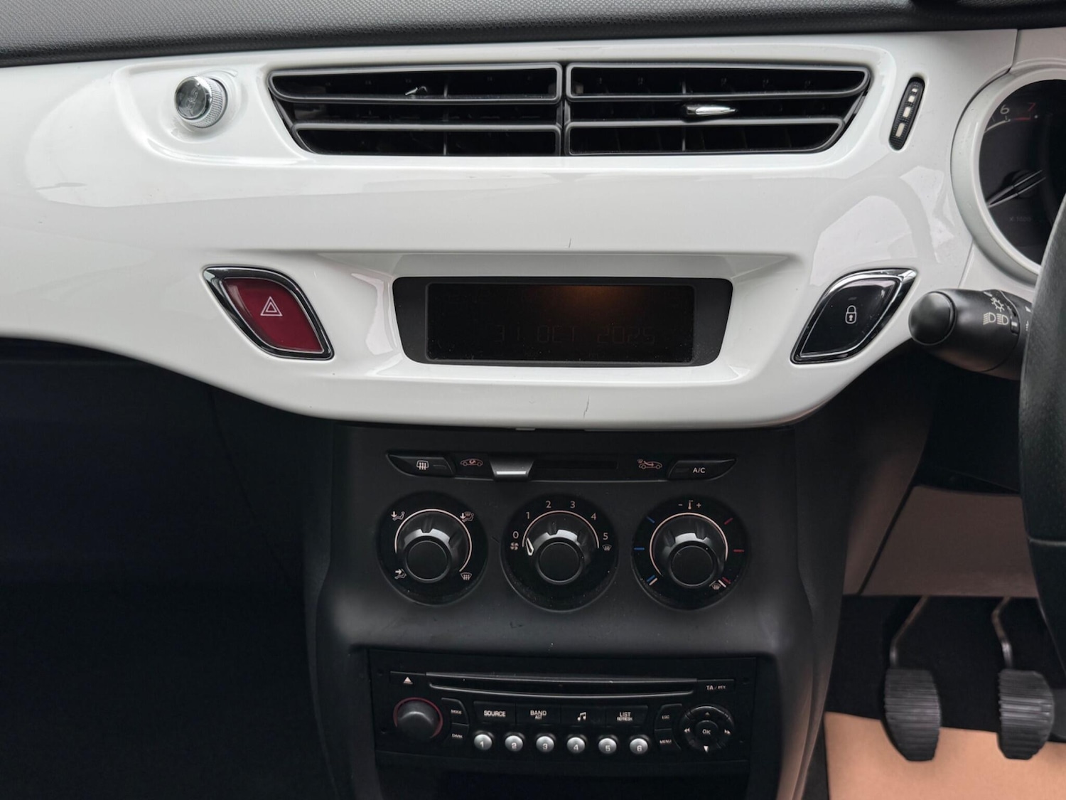 Used Citroen C3 2012 for sale - 77205079: Photo 23