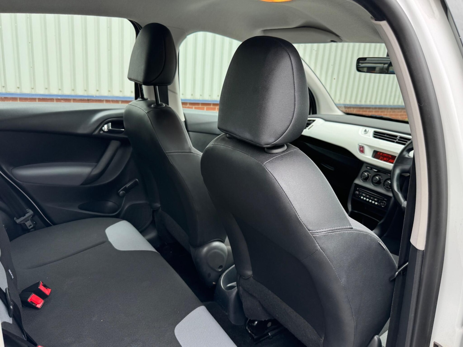 Used Citroen C3 2012 for sale - 77205079: Photo 27