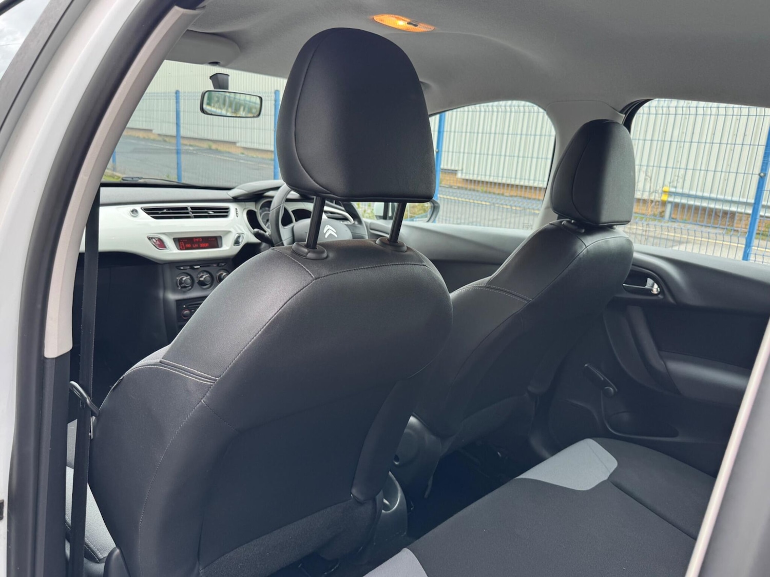 Used Citroen C3 2012 for sale - 77205079: Photo 30