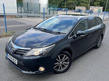 Used Toyota Avensis 2014 for sale - 79280067: Photo