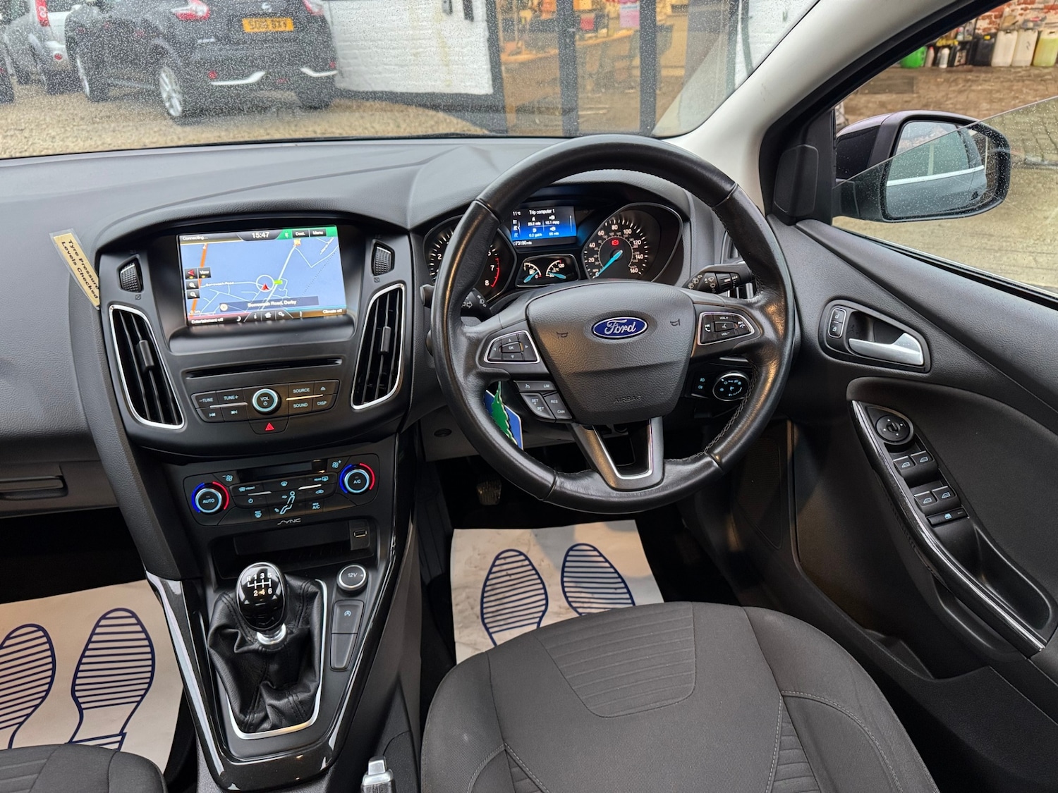 Used Ford Focus 2015 for sale - 76948525: Photo 11