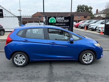 Used Honda Jazz 2016 for sale - 77104190: Photo