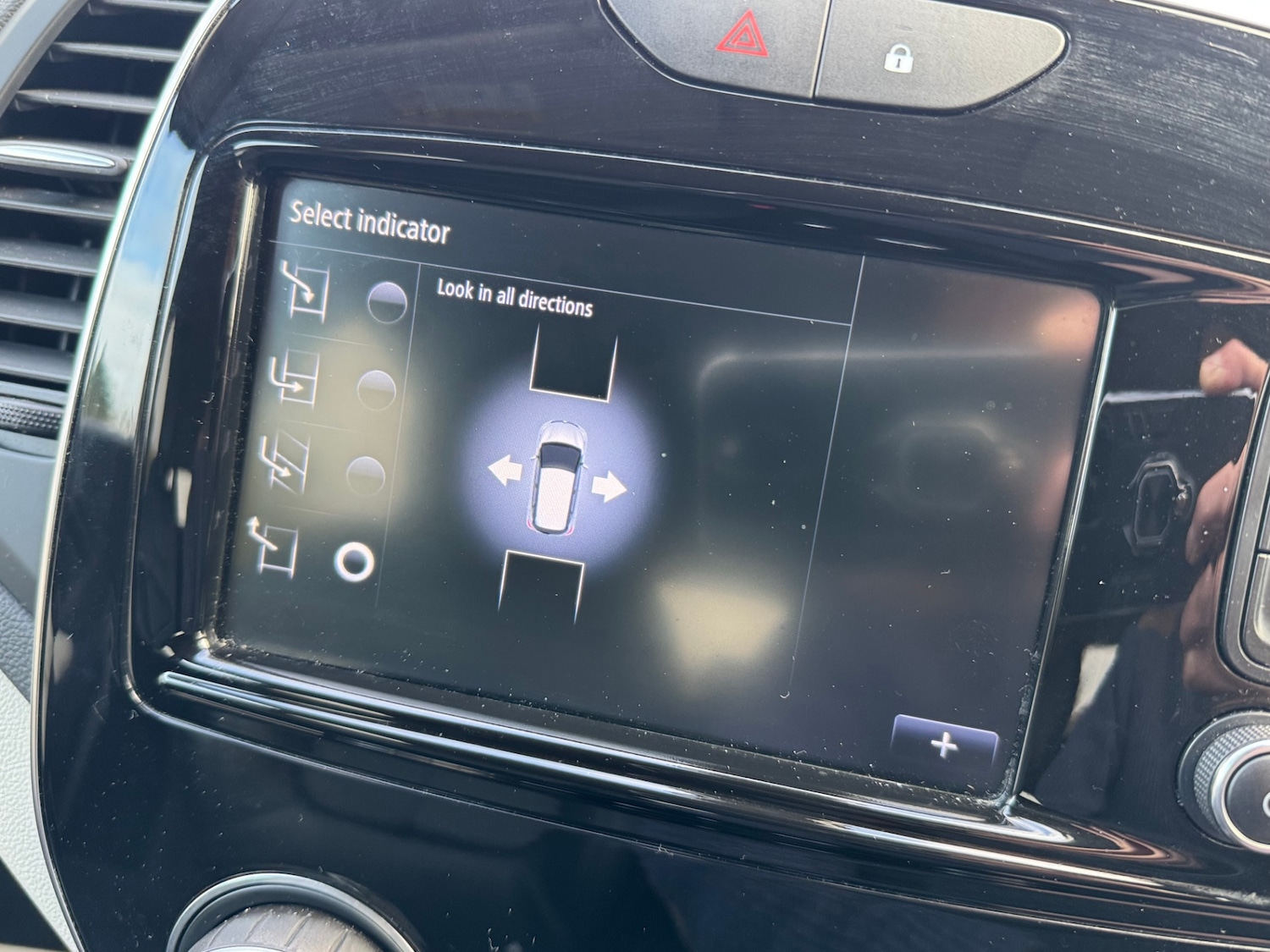 Used Renault Captur 2019 for sale - 76517860: Photo 19