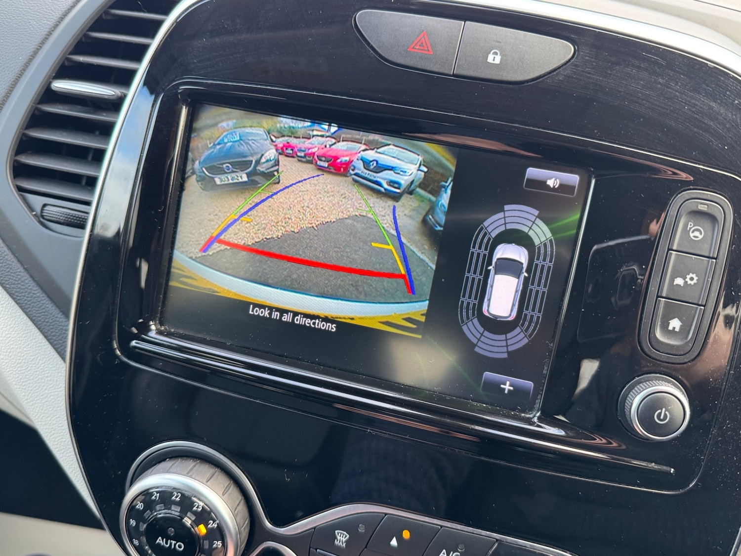 Used Renault Captur 2019 for sale - 76517860: Photo 22