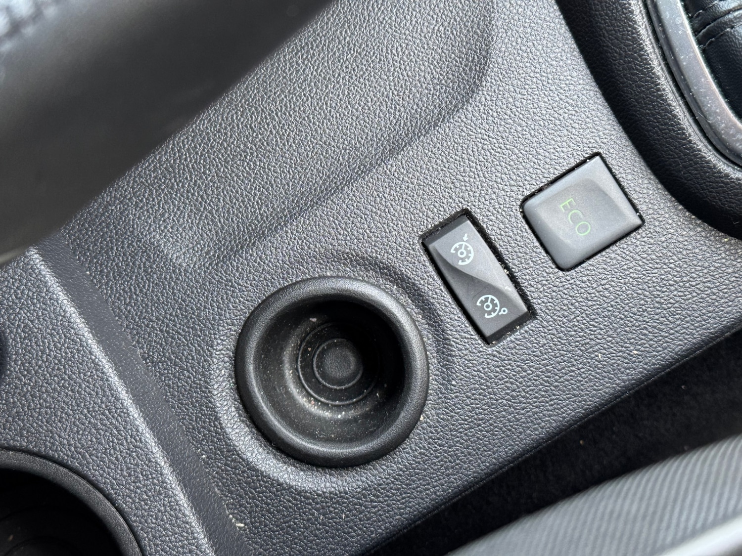 Used Renault Captur 2019 for sale - 76517860: Photo 23